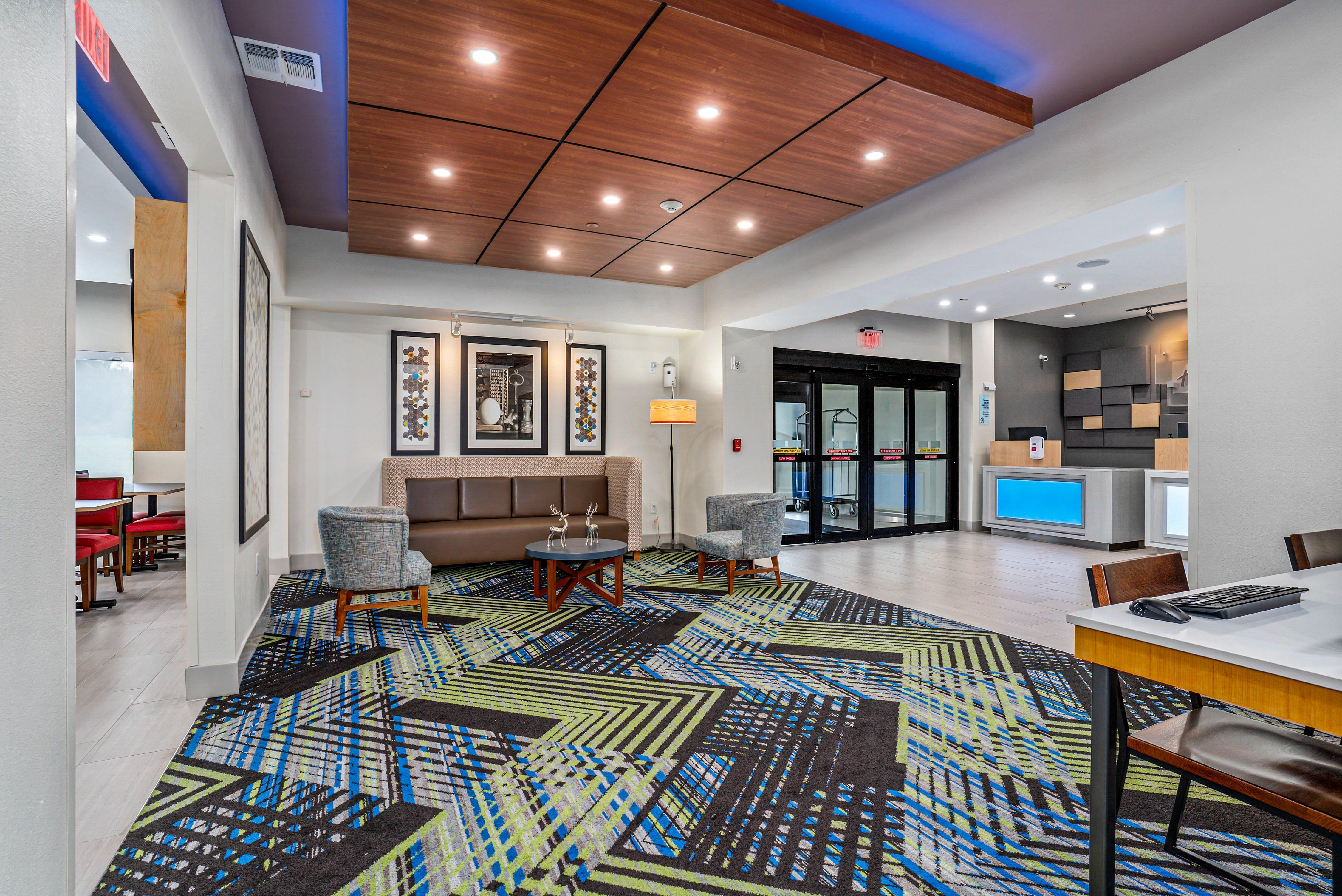 Holiday Inn Express & Suites Van Buren-Fort Smith Area, An Ihg Hotel Экстерьер фото